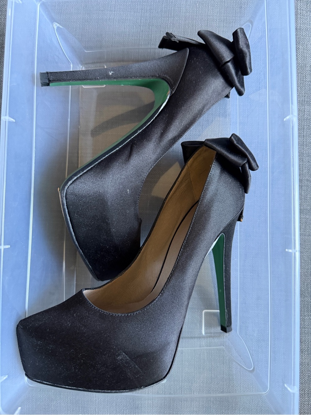 Lisa for DONALD J. PLINER Elegant Black Satin Platform Pumps w/ Bow Accent SZ 6M